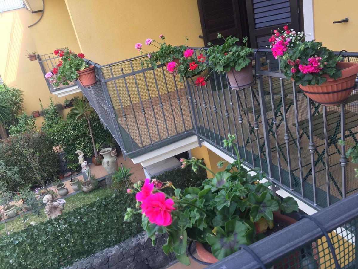 Hotel Gli Ulivi Dell'Etna Linera Exterior foto