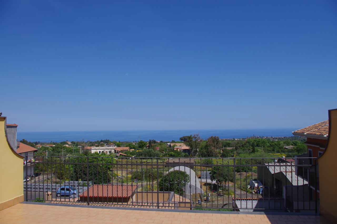Hotel Gli Ulivi Dell'Etna Linera Exterior foto