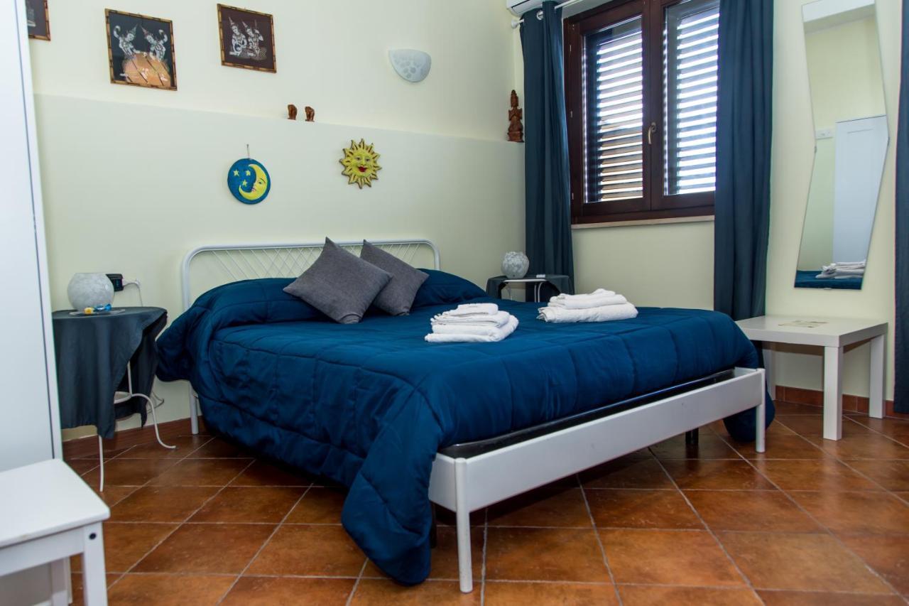 Hotel Gli Ulivi Dell'Etna Linera Exterior foto