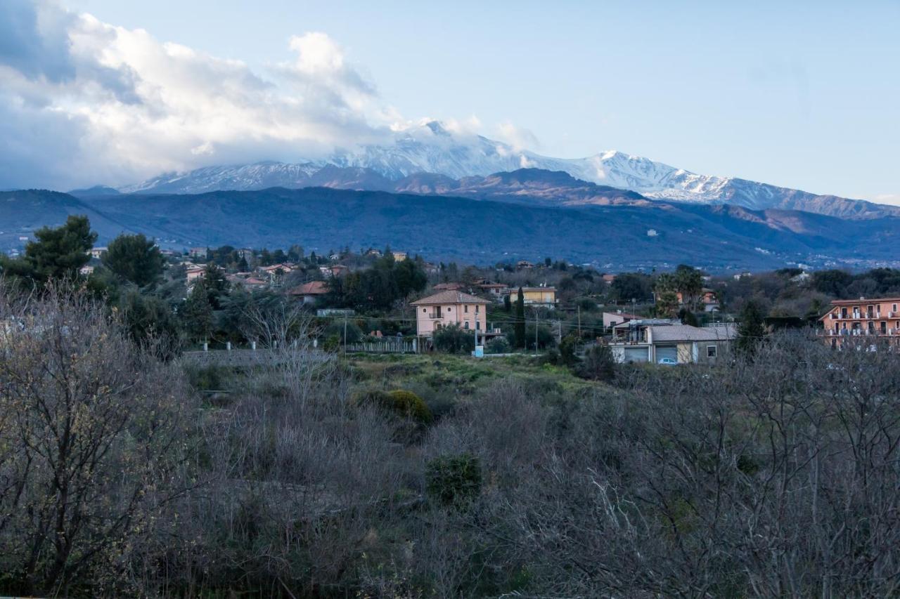 Hotel Gli Ulivi Dell'Etna Linera Exterior foto